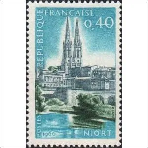 Quelle église de Niort peut-on voir sur ce timbre de 1966 ?