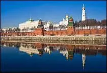 Laquelle de ces rivières traverse Moscou ?