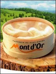 Le succulent mont-d'or est un fromage au lait de vache produit dans...