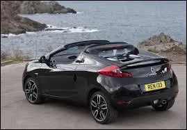 De quelle marque de voitures fait partie cette voiture décapotable ?