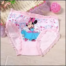 Quand les femmes commencent-elles à porter des culottes ?