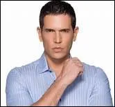 Avez-vous reconnu cet homme ?