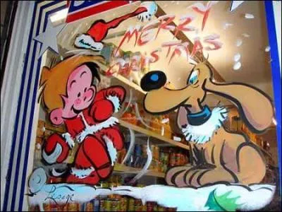 Lequel est déguisé en Père Noël ?