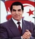 La R&eacute;volution tunisienne de 2010-2011 a abouti au d&eacute;part de :