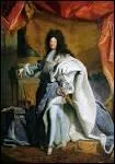 En 1702 Hyacinthe Rigaud a peint le célèbre portrait en ... de Louis XIV alors âgé de 63 ans.