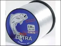 Le plus souvent, en quelle matière est fait le fil de pêche ?