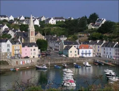 Quel département n'est pas voisin de celui du Morbihan ?