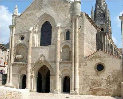 Votre fr&egrave;re Jacques vous invite &agrave; passer des vacances &agrave; Airvault, dans quel d&eacute;partement serez-vous ?