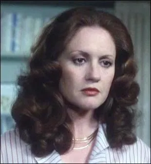 Comédienne née en 1936, actrice de théâtre et de cinéma, elle joue "Annette" dans "Vidocq", elle tient le rôle d'Yvette Dominici aux côté de Gabin dans "l'affaire Dominici", cest "Marie-Jo" dans "Un singe en hiver" :