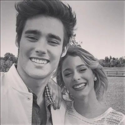 León et Violetta vont-ils être ensemble jusqu'à la fin des 40 premiers épisodes ou vont-ils se séparer ?