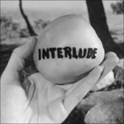 Tiens, ben en voilà une référence biblique ! Et que va faire la jolie demoiselle ?