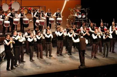 ''Green Lands'' trouve bien sa place pour clore ce quiz en beauté. Quel bagad du Finistère a participé à ''L'Héritage des Celtes'' ?