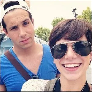 Deux personnes qui feront tout pour se mettre entre Violetta et León : qui sont ces personnes ?