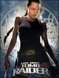 De quelle année date "Lara Croft : Tomb Raider", premier film sorti sur la saga du célèbre jeu éponyme ?