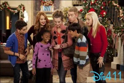 Quelle autre série est présentée sur cette photo ?