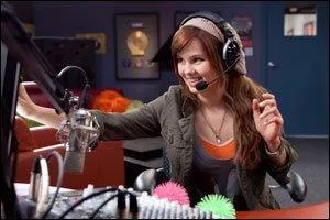 Dans quel film Debby Ryan joue-t-elle sur la photo ?