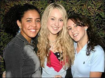 Dans le club du Grand Galop, combien y a-t-il de personnes ?