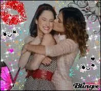 Dans la série, Francesca est excellente amie avec :