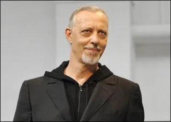 Qui est Tom Novembre ?