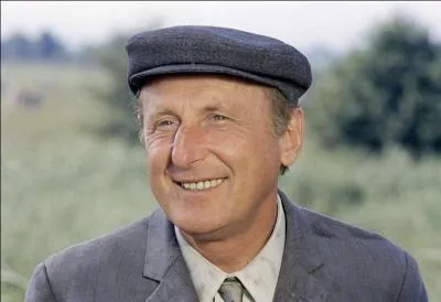 Comment s'appelait Bourvil ?