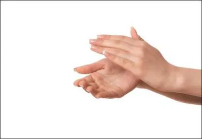 Je suis payé pour applaudir à un spectacle.