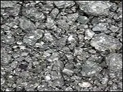 Avoir des pieds d'aïs, et selon les contrées, des pieds d'unaus.