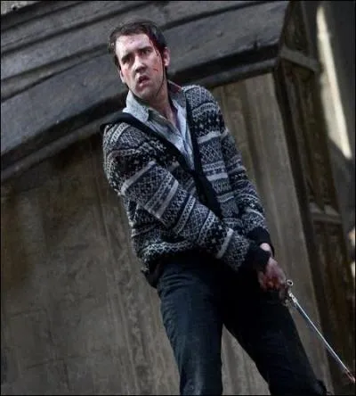 « Surveille tes arrières, fiston. Et prends mon manteau. »