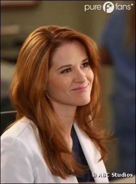 Quel est le poste d'April ?