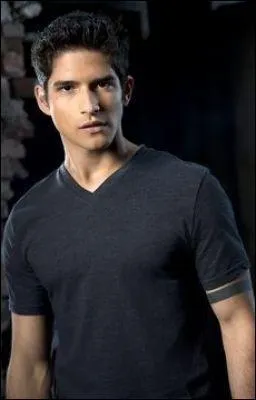 Dans quelle série pour adolescents a-t-on pu voir cet acteur ?