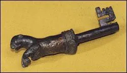 Cette clé vous conduira dans le département 89, et précisément à la villa de la "Côme Lothereau".