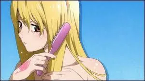 Quelle est la couleur de ses cheveux ?