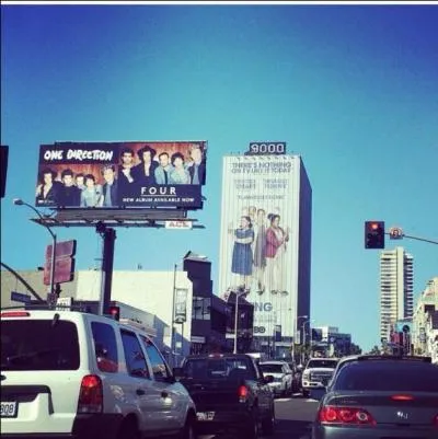 Lors des NRJ Music Awards, qui des One Direction n'était pas là car il était malade ? (2014)