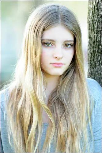 Quel cauchemar fait la soeur de l'héroïne au début du premier film d'Hunger Games ?