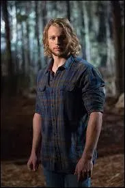 Comment s'appelle-t-il ? (Il a causé une explosion.)