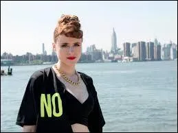 Quel est son titre, en anglais et en fran&ccedil;ais ?