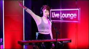 Combien de temps dure la dixi&egrave;me chanson ?