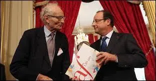 Novembre : passionné de musique, à partir de 1987, il préside le conseil d'administration du concours Reine Élisabeth bien connu en Belgique :