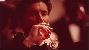 Par qui a-t-il été tué définitivement ?