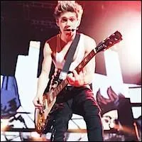 Plus difficile... Où Niall a-t-il fait ses études ?