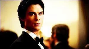 Quel est le nom de l'acteur qui joue Damon ?