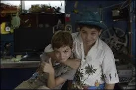 Qui est-ce ? (à gauche)