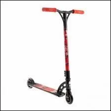 De quelle marque est cette trottinette ?