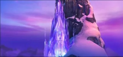 Sur quelle montagne se situe le palais de glace d'Elsa ?