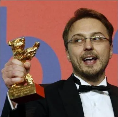 Indéfectible amoureux de notre pays hexagonal, Werner m'avait tant parlé de son amour pour sa ville, que je l'ai trouvée effectivement ensorcelante : normal, il suffit d'y changer une seule lettre pour retrouver un nom d'enchanteur...