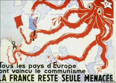 Quel pays devient communiste en 1949 ?