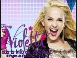 Dans la saison 1, Ludmila est amoureuse de :