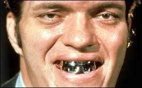 Septembre : Quel était le nom de l'acteur de 2,18 m surnommé ''requin'' dans ''L'espion qui m'aimait'' et ''Moonraker'' ?