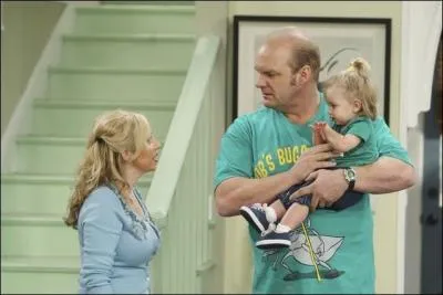 Quels sont les prénoms des parents de Charlie ?