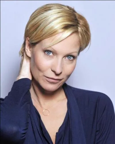 Qui est cette femme ?