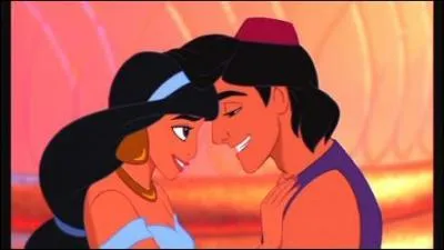 De qui Jasmine tombe-t-elle amoureuse dans un premier temps ?